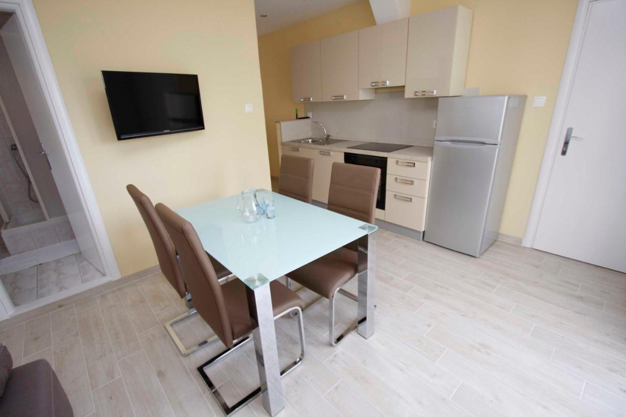 Mitan Apartman 图彻皮 外观 照片