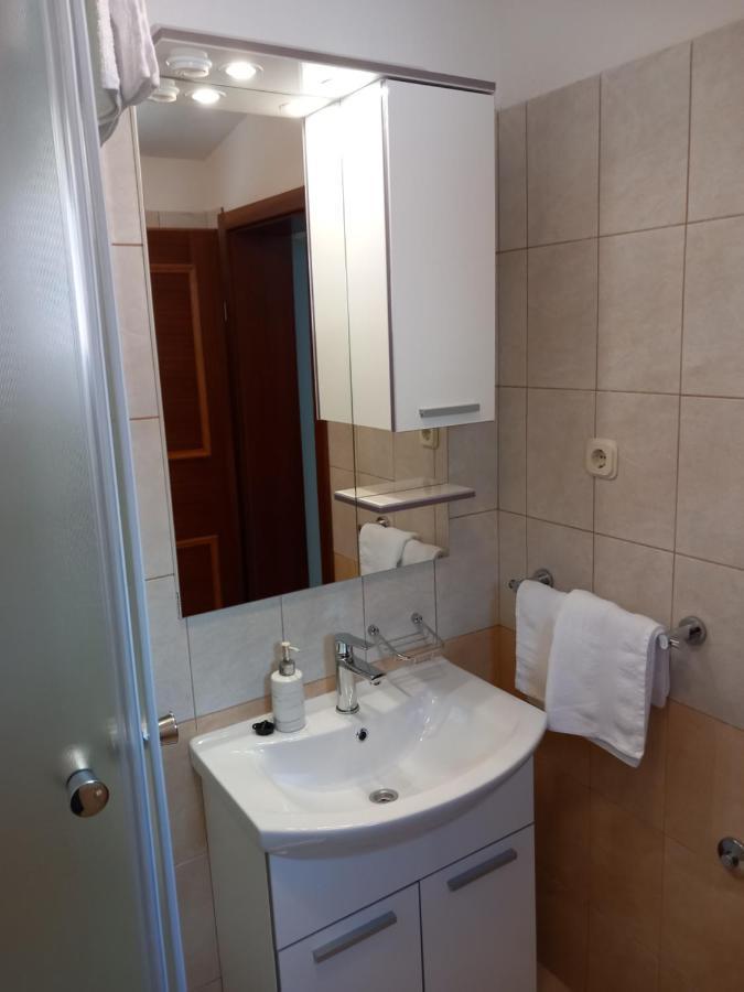 Mitan Apartman 图彻皮 外观 照片