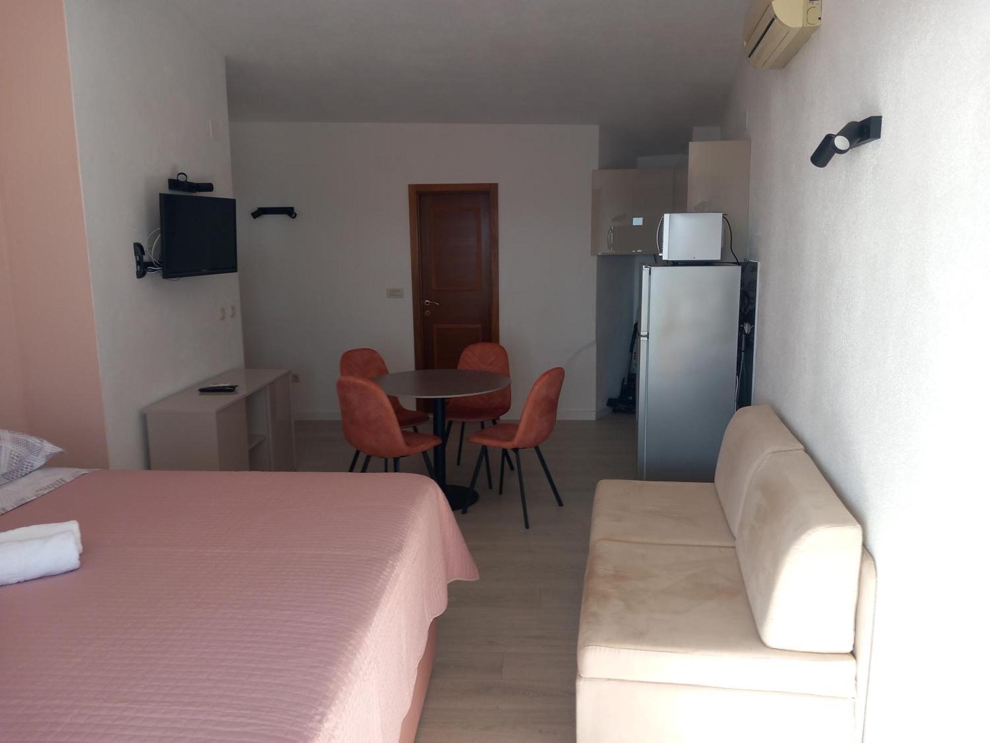 Mitan Apartman 图彻皮 外观 照片