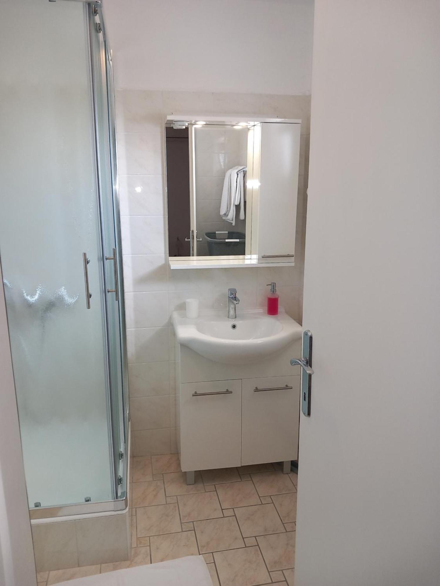 Mitan Apartman 图彻皮 外观 照片