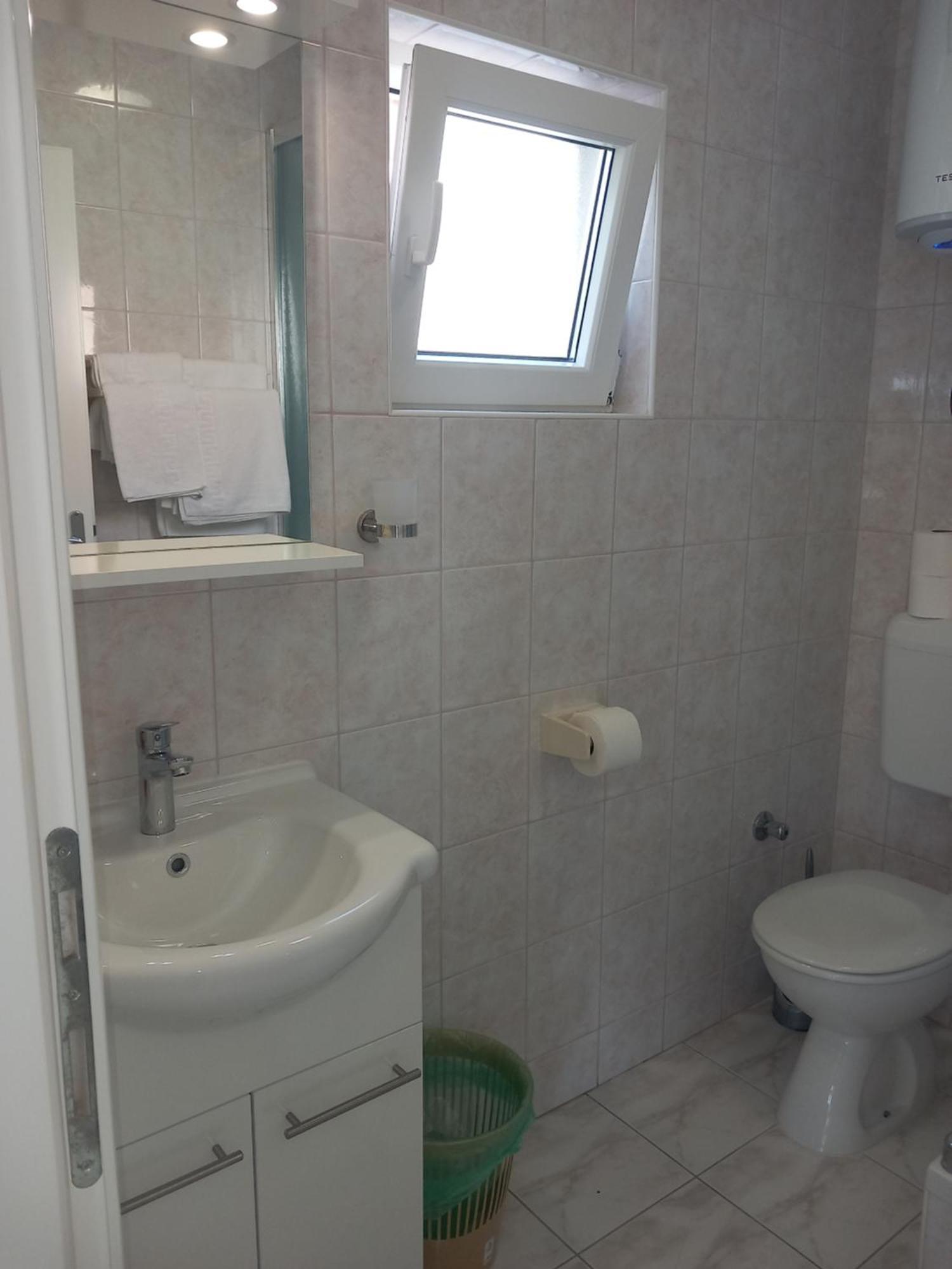 Mitan Apartman 图彻皮 外观 照片